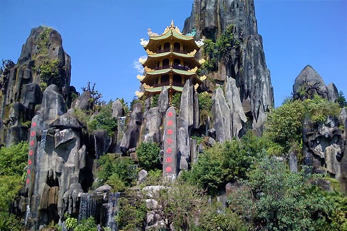 Linh Ung, Marble Mountains & Hoi An Day Tour