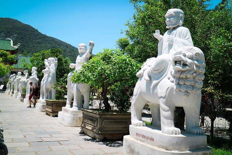 Linh Ung, Marble Mountains & Hoi An Day Tour