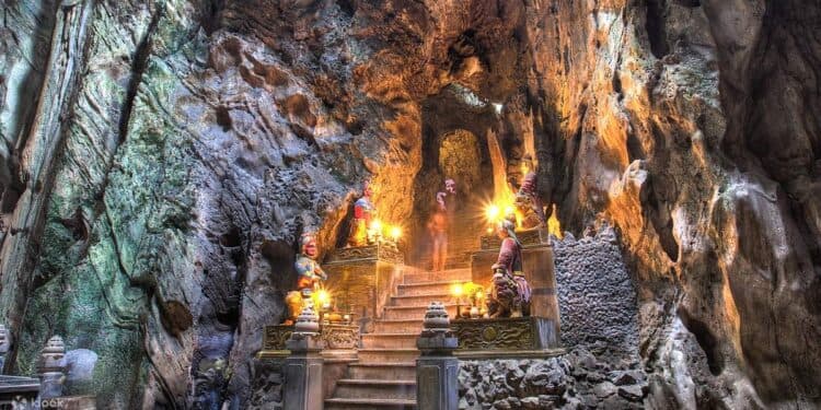 Linh Ung, Marble Mountains & Hoi An Day Tour