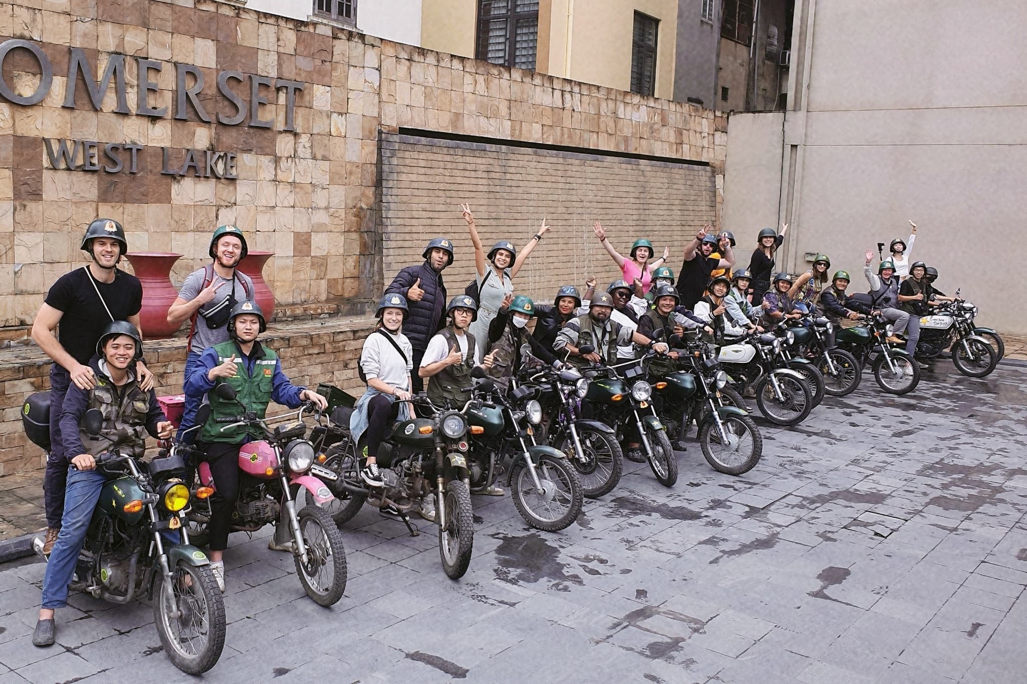 TOURS HANOI CITY HALF DAY BY JEEP/VESPA/MOTORBIKE/BICYCLE